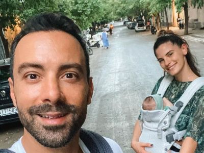 Μπόμπα: Δεν πάει ο νους σου τι κάνει λίγη ώρα αφού ταΐσει της δίδυμες! Το τρολάρισμα του Σάκη