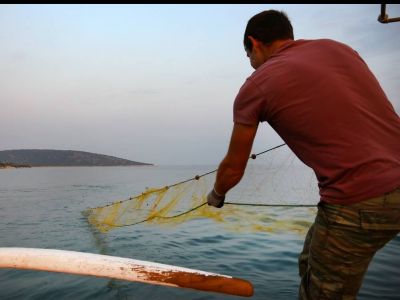 Λέρος: Τούρκοι ψαράδες έφτασαν μέχρι την... Αγία Μαρίνα - Κίνδυνος θερμού επεισοδίου (video)