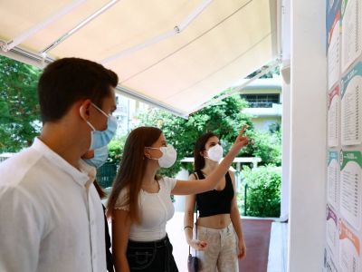 Βάσεις 2021: Προβληματισμός για τις 50 σχολές με κενές θέσεις