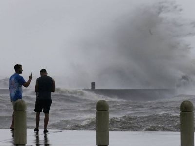 Τυφώνας Άιντα: Σε κατάσταση καταστροφής κήρυξε τη Λουιζιάνα ο Μπάιντεν - Συγκλονιστικές εικόνες
