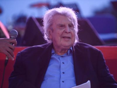 Πέθανε ο Μίκης Θεοδωράκης