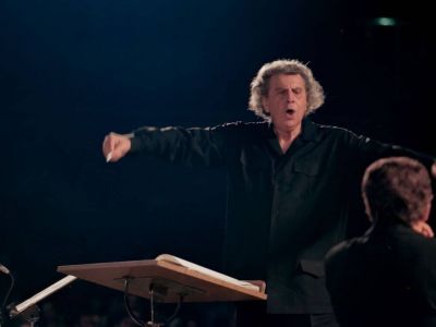 Ο «άγνωστος» Μίκης Θεοδωράκης - Ποιο ήταν το πραγματικό του όνομα;