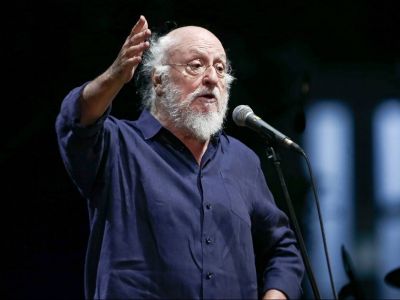 Μίκης Θεοδωράκης: Συγκινεί το μήνυμα του Διονύση Σαββόπουλου - «Έφυγε ο τελευταίος των μεγάλων»
