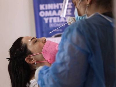 Με τα rapid test στο... χέρι από αύριο οι ανεμβολίαστοι – Πόσο θα κοστίζουν και πού θα γίνονται