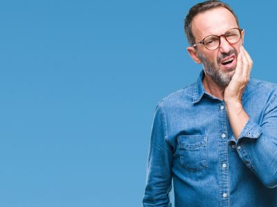 Πόνος στο στόμα: Πού αλλού μπορεί να οφείλεται εκτός από τα δόντια (εικόνες)