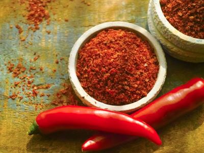 Κόκκινο πιπέρι: 9 σημαντικά οφέλη για την υγεία σας (εικόνες)