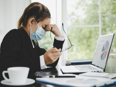 Παρουσιασμός: Από τι κινδυνεύουμε όταν εργαζόμαστε ενώ είμαστε άρρωστοι