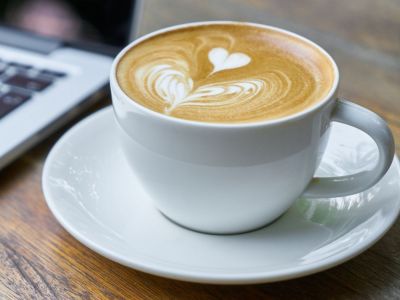 Καφές: Τα είδη και η ποσότητα που συμβάλλουν στη μακροζωία