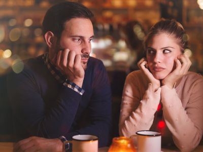Κάτι πάει στραβά στη σχέση; Αυτά είναι τα σημάδια, ανάλογα με το ζώδιό του