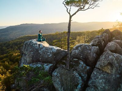 Ημερήσιες Προβλέψεις για όλα τα Ζώδια, 22/10: Οργανωμένη σκέψη και ανάγκη για έλεγχο