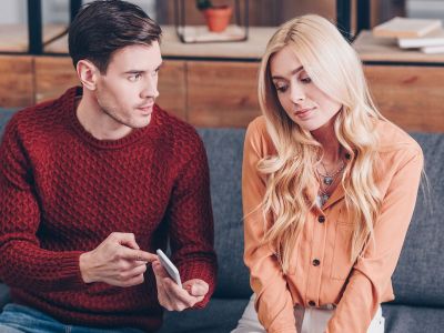 2 ζώδια θα βγάλουν ζήλια στο ταίρι τους, σήμερα 25/11 – Δες, αν είσαι μέσα!