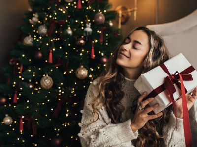 Ημερήσιες Προβλέψεις για όλα τα Ζώδια, 28/12/25: Αυξημένη  ενέργεια και κοινωνική διάθεση