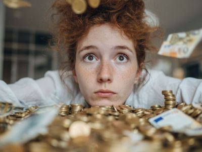 Ζώδια σήμερα 08/03: Μην ξοδεύεσαι άσκοπα