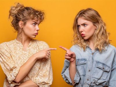 2 ζώδια θα βγάλουν έντονη επικριτική διάθεση, σήμερα 31/03 – Δες, αν είσαι μέσα!