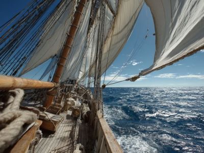 Ζώδια Σήμερα 8/4: Αλλαγή γραμμής πλεύσης