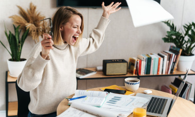 Ο ανάδρομος Ερμής σε περιμένει και θα σου δώσει ένα φιλί πριν αλλάξει ο χρόνος