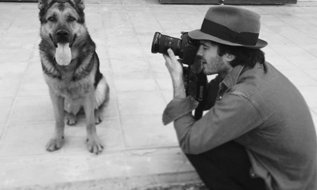 Οι διάσημοι σε απίθανες φωτογραφίες με τα κατοικίδια τους