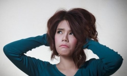 Μήπως έχουν «τρελαθεί» οι ορμόνες σας; Δώστε βάση σε αυτά τα σημάδια