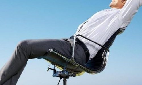 Σπονδυλική στήλη: 3 συνήθειες που την επιβαρύνουν