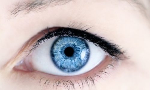 4 ασκήσεις για να βελτιώσετε την όρασή σας & να ξεκουράσετε τα μάτια σας!