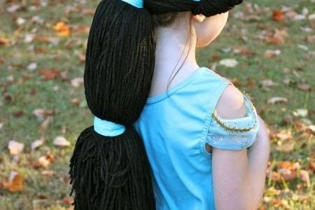 Συγκινητικό! Αυτή η μαμά προσφέρει το πιο ωραίο δώρο σε κοριτσάκια με καρκίνο! (photos)