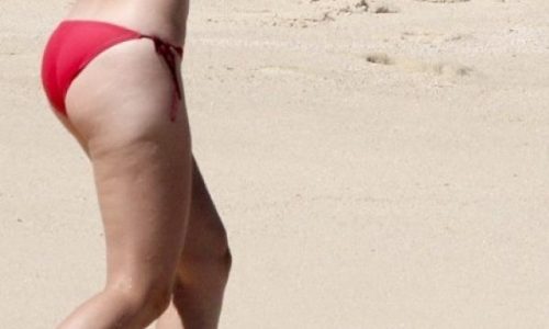 «Θύμα» της κυτταρίτιδας και αυτή; Το απόλυτο κορμί είναι μία γυναίκα σαν όλες εμάς