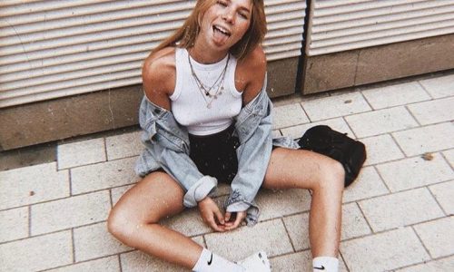 Brandy Melville: Ποιο είναι αυτό το economy brand που έχει ξετρελάνει τα κορίτσια;