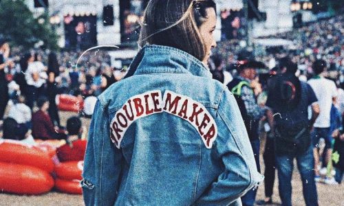Fashion Guide: 10 denim jackets που πρέπει να αποκτήσεις... χθες!