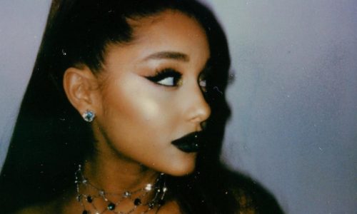 Η Ariana Grande «έσπασε» τη σιωπή της μετά τη διάλυση του αρραβώνα και πήρε μια σημαντική απόφαση