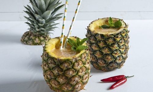 Άκης Πετρετζίκης: Fruit punch ανανά