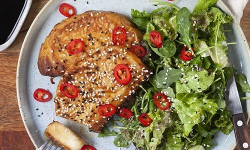 Συνταγή για steak σελινόριζας στη χύτρα ταχύτητας από τον Άκη Πετρετζίκη