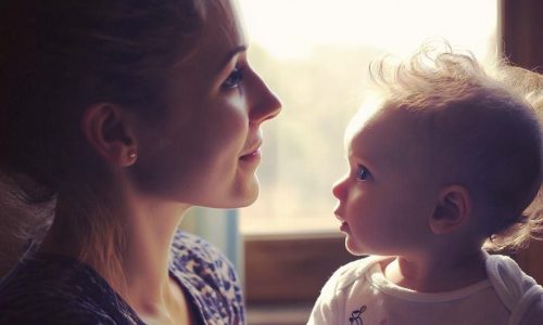 Αυτά τα ζώδια μη δουν μωρό... Κατευθείαν να αναρωτηθούν «εγώ πότε θα γίνω μάνα»;