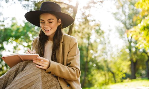 Ημερήσιες Προβλέψεις για όλα τα Ζώδια, 28/09: Όταν η επικοινωνία συναντά τα συναισθήματα