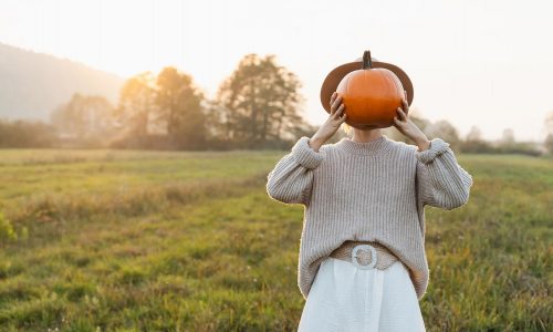 Ημερήσιες Προβλέψεις για όλα τα Ζώδια, 31/10: Βαθιά κατανόηση και εσωτερική δύναμη