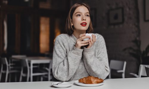 Ημερήσιες Προβλέψεις για όλα τα Ζώδια, 10/12/25: Απρόσμενες ανατροπές και  ευκαιρίες