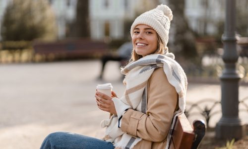 Ημερήσιες Προβλέψεις για όλα τα Ζώδια, 08/01/26: Η φλόγα της ακατανίκητης έλξης