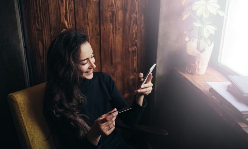 Ημερήσιες Προβλέψεις για όλα τα Ζώδια, 01/03/26: Δημιουργικότητα και σταθερότητα