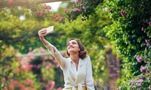 Ημερήσιες Προβλέψεις για όλα τα Ζώδια, 17/03/26: Αναμνήσεις και επανεξετάσεις