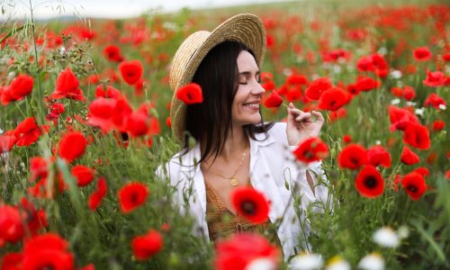 Ημερήσιες Προβλέψεις για όλα τα Ζώδια, 23/03/26: Μέρα Εσωτερικής Δύναμης