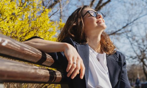 Ημερήσιες Προβλέψεις για όλα τα Ζώδια, 17/04/26: Έμπνευση αλλά και θολό τοπίο