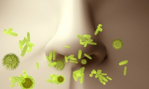 Βουλωμένη μύτη; Αναπνεύστε ελεύθερα με αυτά τα 2 τρικ!