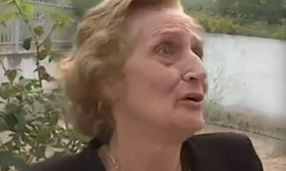 Εύβοια:Η κυρία Παναγιώτα για τη φωτογραφία της που έγινε viral – «Φώναζα γιατί δεν ήξερα τι να κάνω»