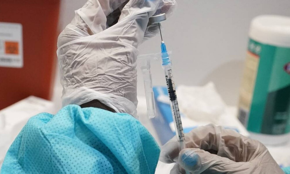 Τρεις γιατροί του νοσοκομείου Σερρών παραιτήθηκαν για να μην εμβολιαστούν