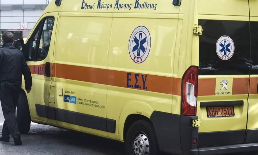 Κρήτη: Αγωνία για 19χρονη - Έπεσε από μπαλκόνι ύψους 15 μέτρων