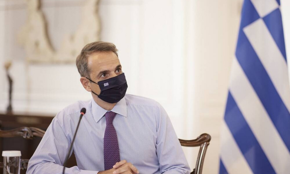 Φθινόπωρο με προκλήσεις για την κυβέρνηση: Τα τρία μέτωπα στον απόηχο των εξελίξεων στο Αφγανιστάν