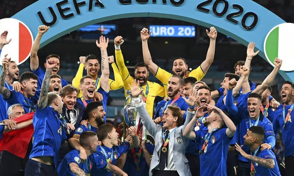 Euro 2020: Το μαγικό ταξίδι της Ιταλίας - Από τον ντροπιαστικό αποκλεισμό, στην κορυφή της Ευρώπης!