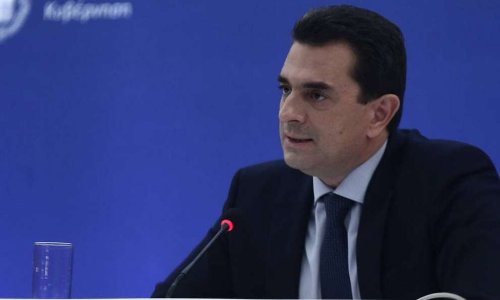 Ηλεκτρικό ρεύμα: Ποιος θα απορροφήσει την αύξηση τιμών; Έκκληση Σκρέκα στους ιδιώτες να συμβάλουν
