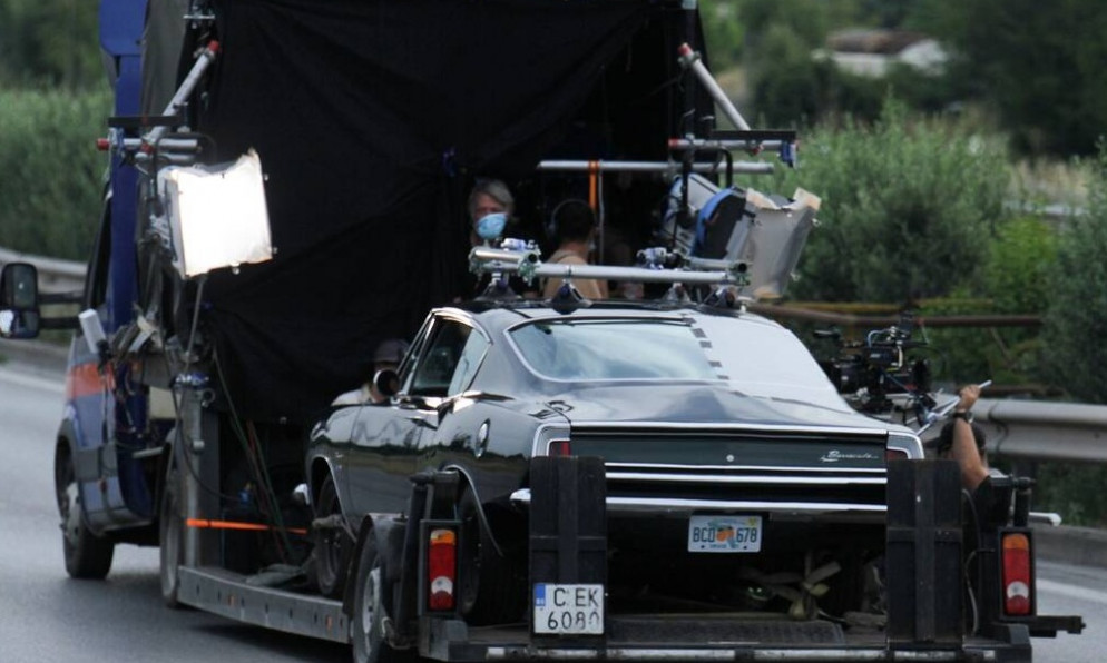 Αντόνιο Μπαντέρας: Δείτε τον διάσημο ηθοποιό στα γυρίσματα στον περιφερειακό της Θεσσαλονίκης