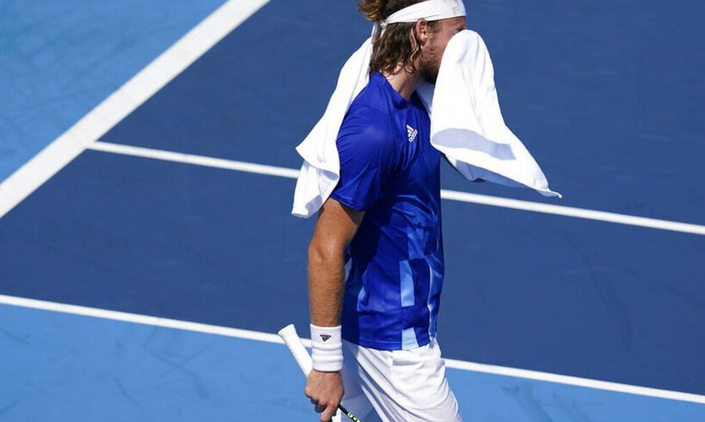 Ολυμπιακοί Αγώνες 2020: Αποκλείστηκε ο Στέφανος Τσιτσιπάς - Καθοριστικός ο τραυματισμός του (videos)