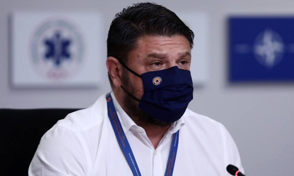 Χαρδαλιάς: Οριακή η κατάσταση σε Μύκονο και Ίο - Μέτρα για τους εργαζόμενους λόγω καύσωνα